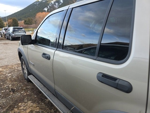 2006 Ford Explorer XLT