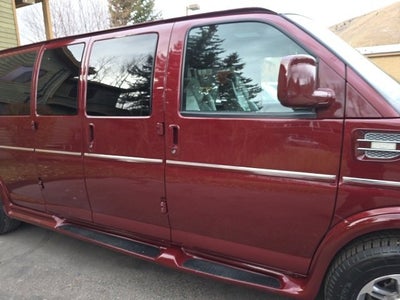2021 Chevrolet Express Passenger 3500 1LS