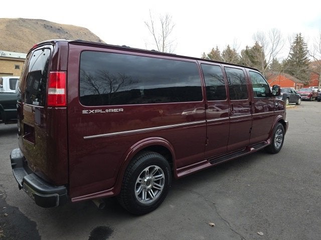 2021 Chevrolet Express Passenger 3500 1LS