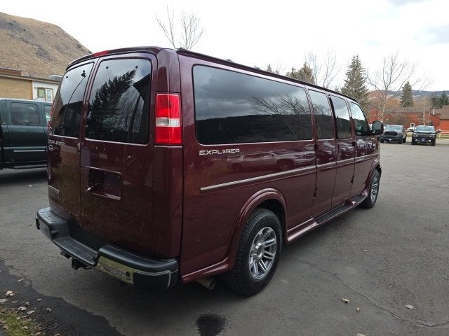 2021 Chevrolet Express Passenger 3500 1LS