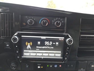 2021 Chevrolet Express Passenger 3500 1LS