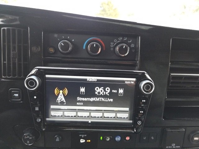 2021 Chevrolet Express Passenger 3500 1LS