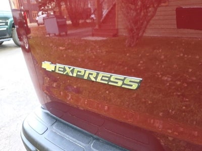 2021 Chevrolet Express Passenger 3500 1LS