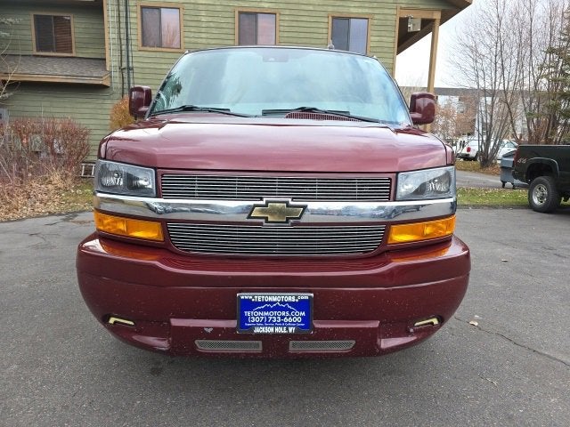 2021 Chevrolet Express Passenger 3500 1LS