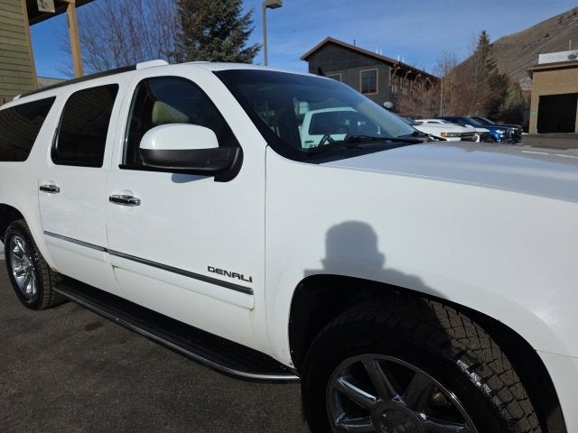 2010 GMC Yukon XL Denali