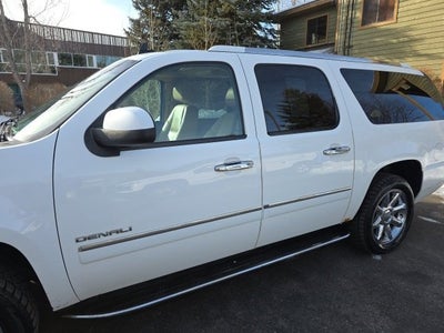 2010 GMC Yukon XL Denali