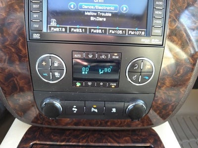 2010 GMC Yukon XL Denali