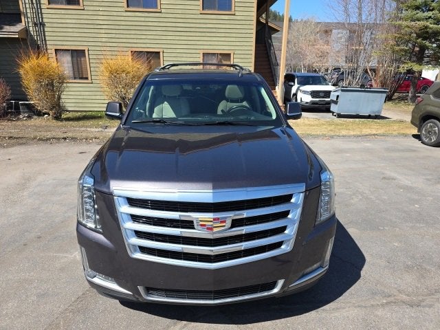 2018 Cadillac Escalade Luxury