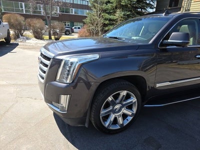 2018 Cadillac Escalade Luxury