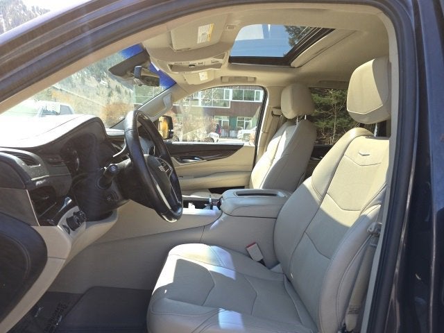 2018 Cadillac Escalade Luxury
