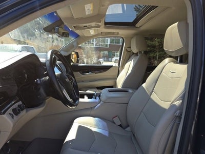 2018 Cadillac Escalade Luxury