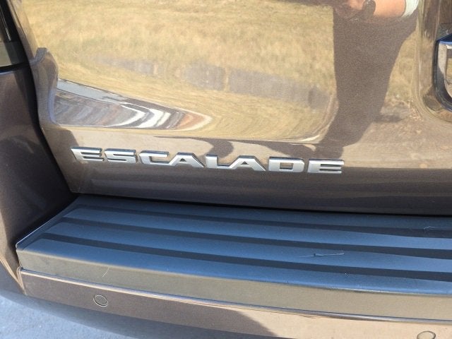 2018 Cadillac Escalade Luxury