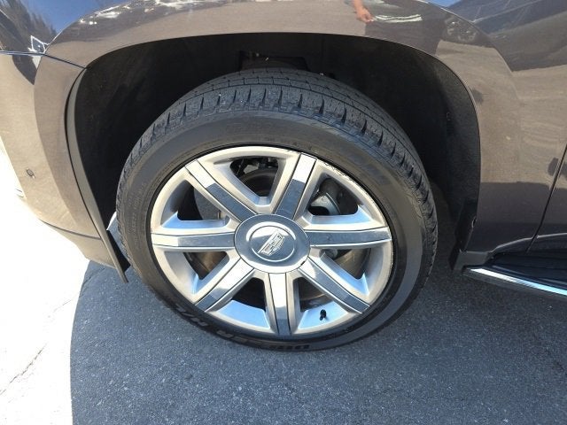 2018 Cadillac Escalade Luxury