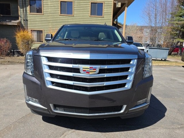 2018 Cadillac Escalade Luxury