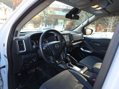 2023 Nissan Frontier SV