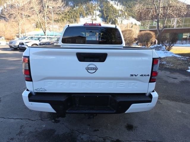 2023 Nissan Frontier SV