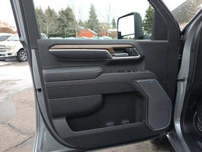 2026 Chevrolet Silverado 3500 HD High Country