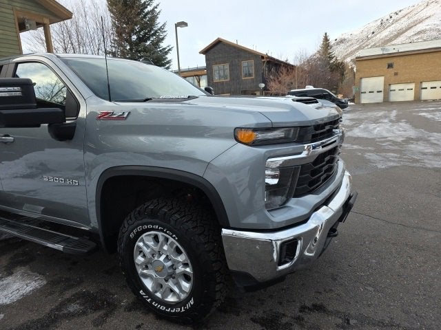 2024 Chevrolet Silverado 3500 HD LT