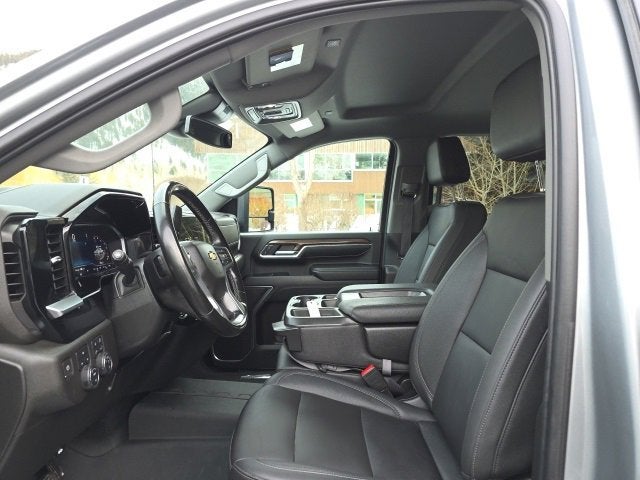 2024 Chevrolet Silverado 3500 HD LT