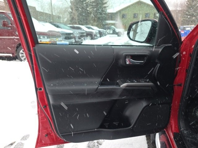 2021 Toyota Tacoma 4WD SR