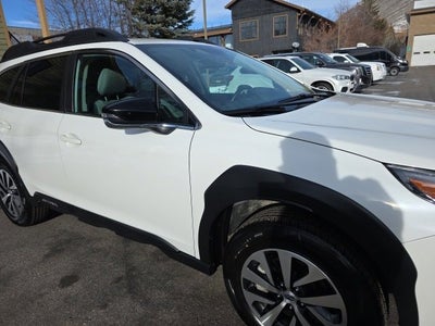 2025 Subaru Outback Premium