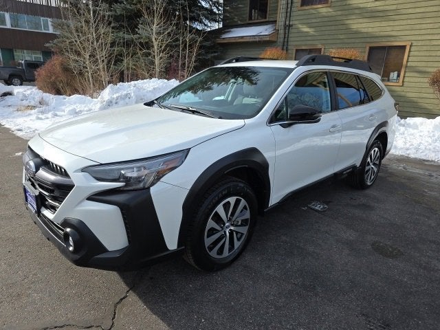 2025 Subaru Outback Premium