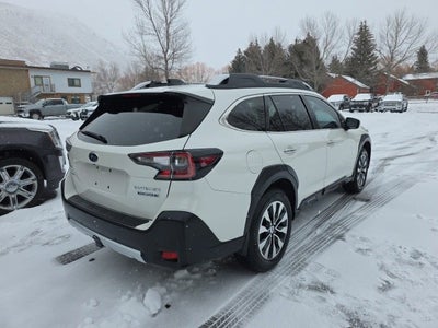 2023 Subaru Outback Touring XT