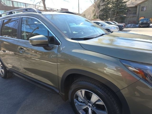 2024 Subaru Ascent Premium