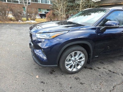 2023 Toyota Highlander Hybrid Limited