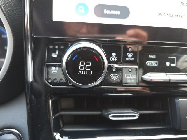 2023 Toyota Highlander Hybrid Limited