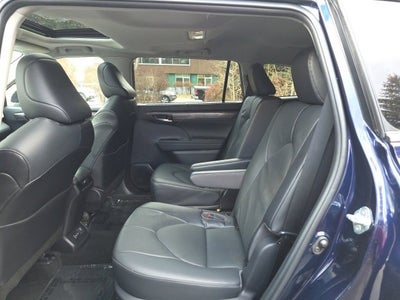 2023 Toyota Highlander Hybrid Limited