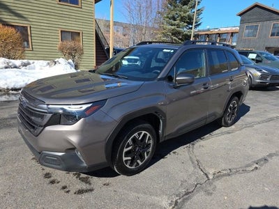 2025 Subaru Forester Premium