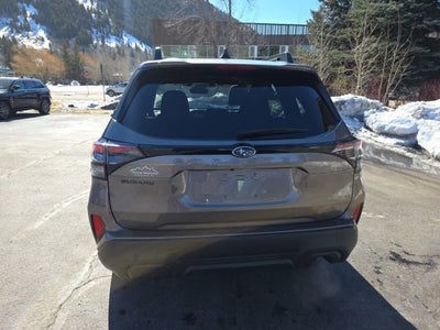 2025 Subaru Forester Premium