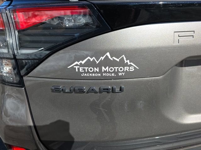 2025 Subaru Forester Premium