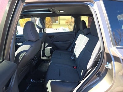 2025 Subaru Forester Premium