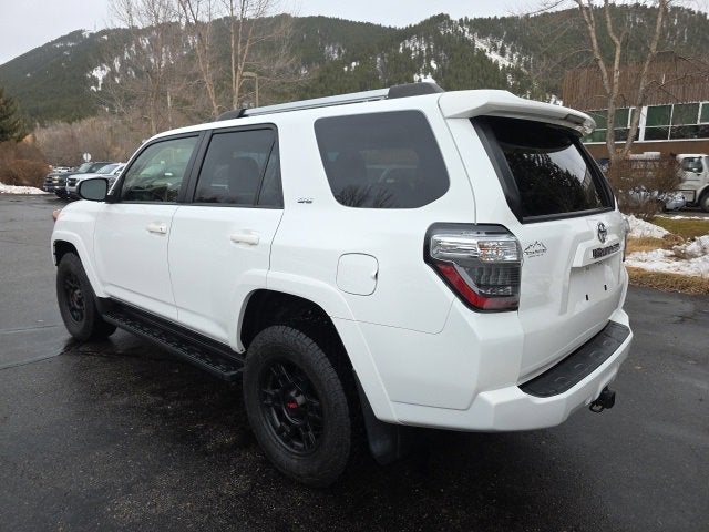 2022 Toyota 4Runner SR5