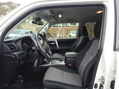 2022 Toyota 4Runner SR5