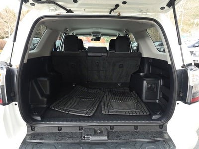 2022 Toyota 4Runner SR5