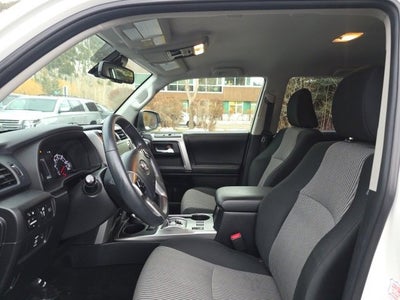 2022 Toyota 4Runner SR5