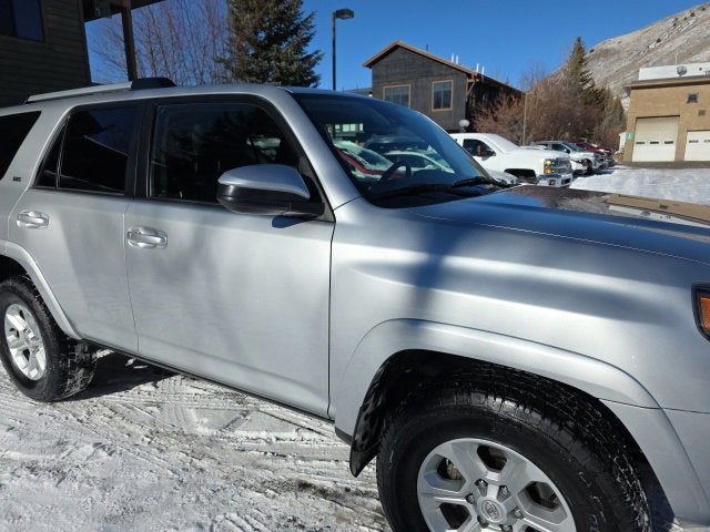 2024 Toyota 4Runner SR5