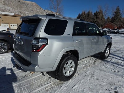 2024 Toyota 4Runner SR5
