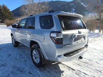 2024 Toyota 4Runner SR5