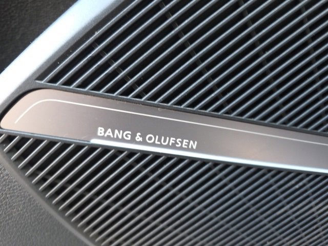 2022 Audi SQ5 Premium Plus