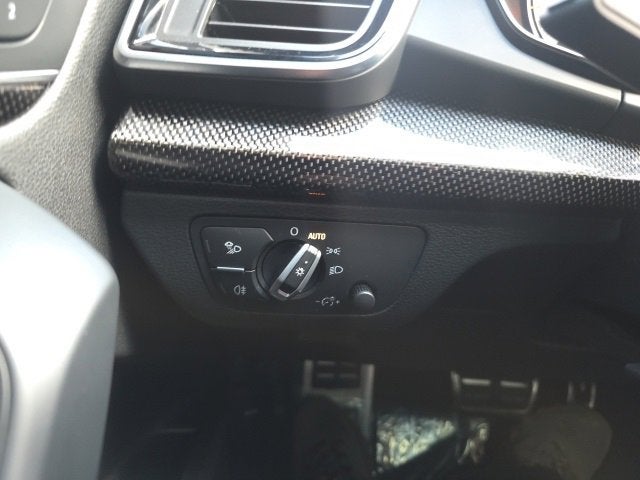 2022 Audi SQ5 Premium Plus