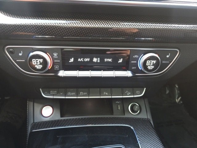 2022 Audi SQ5 Premium Plus