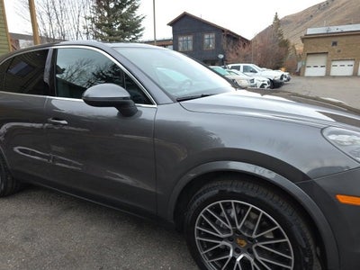 2019 Porsche Cayenne Base