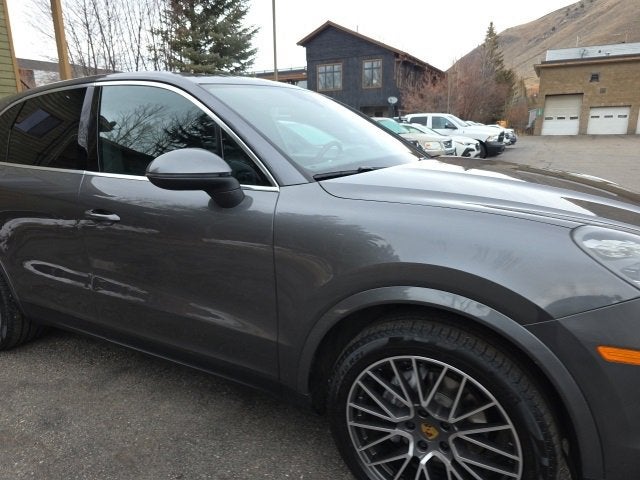 2019 Porsche Cayenne Base