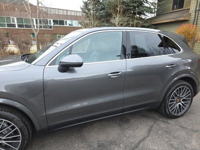 2019 Porsche Cayenne Base