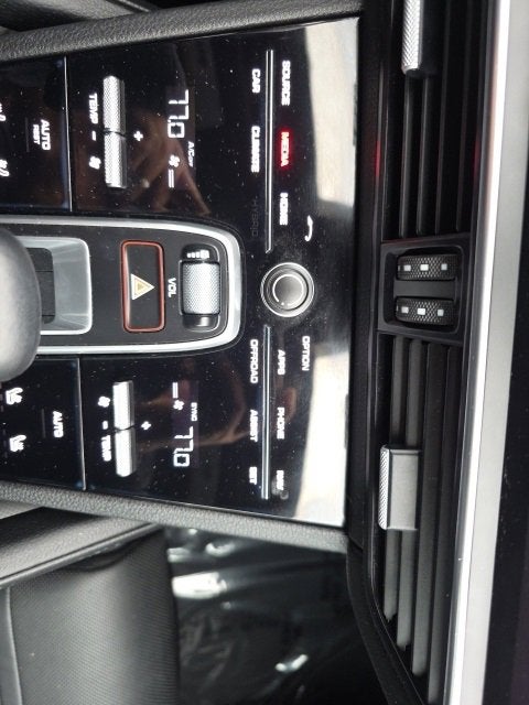 2019 Porsche Cayenne Base