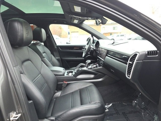 2019 Porsche Cayenne Base